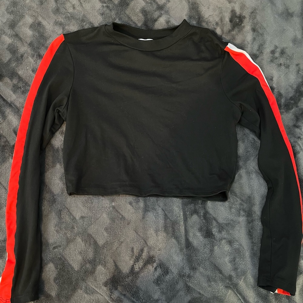 crop long sleeve